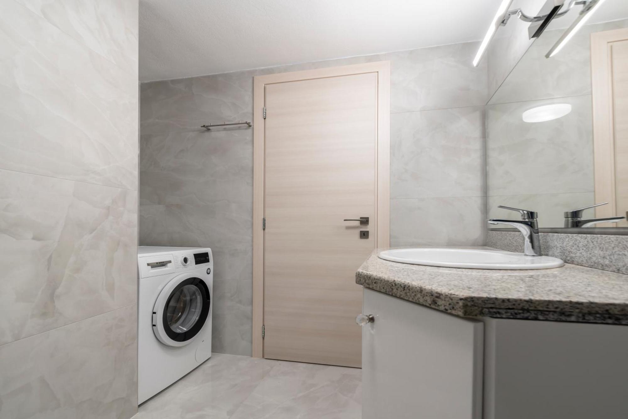 Neon 2Br Luxurious Central Apt Heraklion Εξωτερικό φωτογραφία